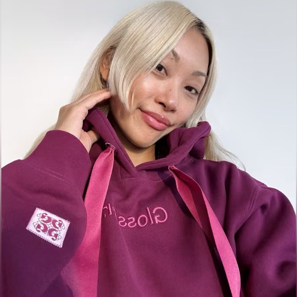 Glossier holiday hoodie -2XL